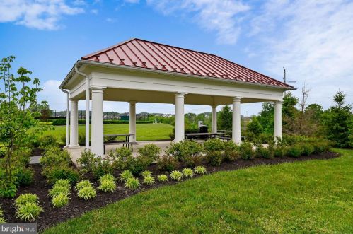 7741 Water St, Fulton MD 20759-2558 exterior