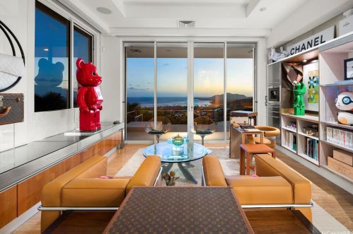 360 Puuikena Dr, Honolulu HI 96821-0025 exterior