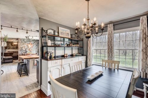 100 Columbus Ave, Littlestown PA 17340-1569 exterior