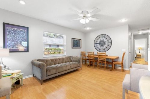 207 North St, Tampa FL  33604-8103 exterior