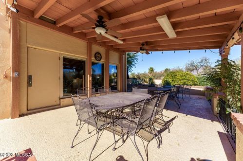 2620 Camino Valle Verde, Tucson AZ  85715-3412 exterior