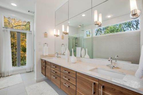 2679 Acorn Ave, Atlanta GA 30305-3703 exterior