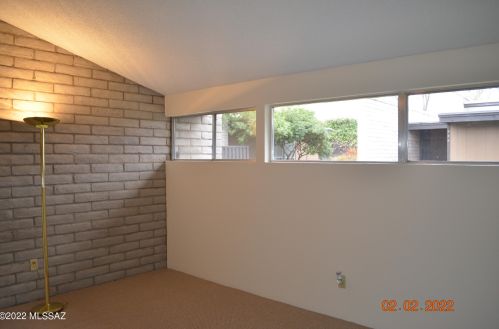 5701 Glenn St, Tucson AZ 85716-2236 exterior