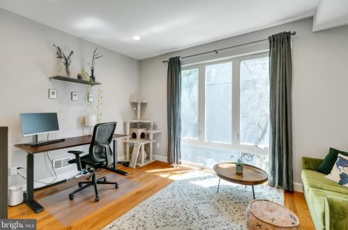 1503 19 St, Philadelphia PA 19145-1440 exterior