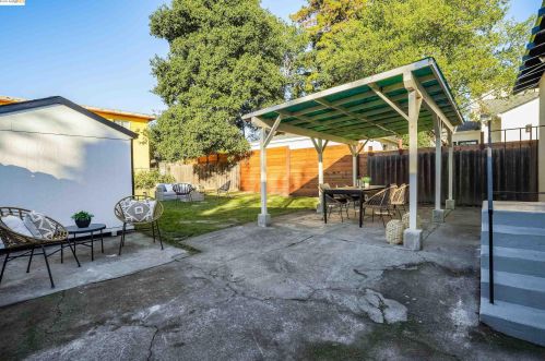 1817 Ward St, Berkeley CA 94705-1111 exterior