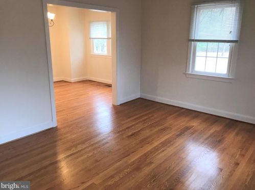 67 Commonwealth Ave, Alexandria VA  22301-2313 exterior