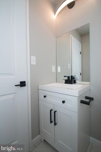 1906 23 St, Philadelphia PA 19145-2601 exterior