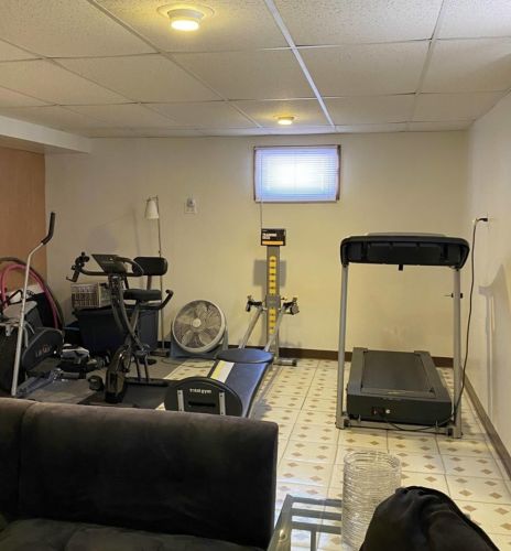 4232 Oakwood Ln, Matteson IL 60443-1925 exterior