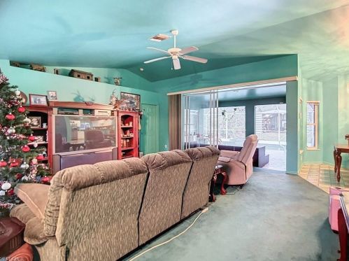 270 18 St, Naples FL 34117-9453 exterior