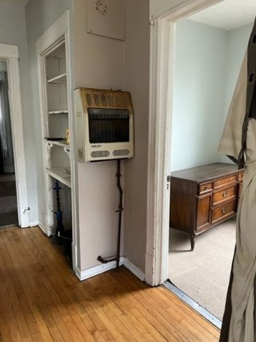 2837 Ridgeway Ave, Chicago IL 60632-3742 exterior