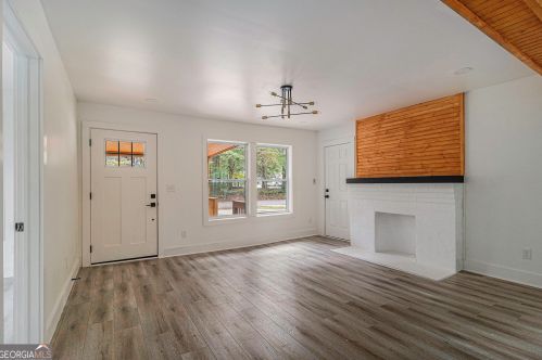 369 Adelle St, Atlanta GA  30315-6601 exterior