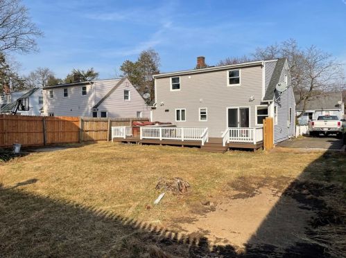 52 Pheland St, Springfield MA 01109-1318 exterior