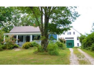 25 Crown Point Rd, Barrington, NH 03884-6134