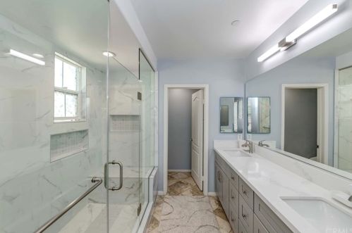 2027 Arnold Way, Fullerton CA 92833-5748 exterior