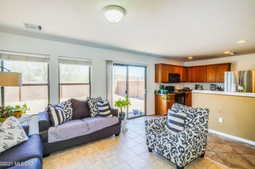 6937 Ladys Thumb Ln, Tucson AZ  85756-5130 exterior