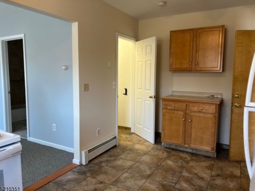 689 Jaques Ave, Rahway NJ  07065-3846 exterior