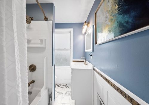 7442 Fleming St, Pittsburgh PA 15212 exterior