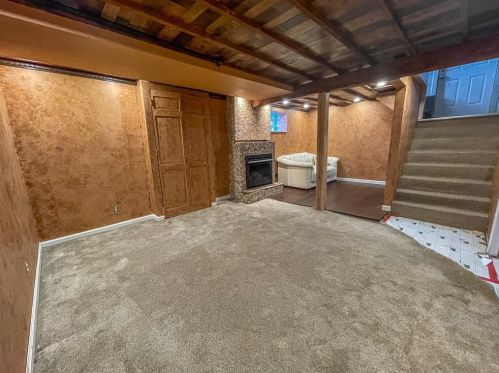 6 Bismark St, Pittsburgh PA  15209-2102 exterior