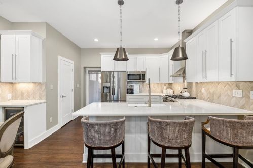 4916 Hatfield St, Pittsburgh PA 15201-2727 exterior