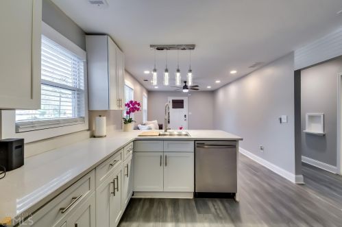 2234 Burroughs Ave, Atlanta GA  30315-7561 exterior