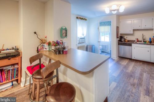 412 Delaware St, New Castle DE 19720-5045 exterior