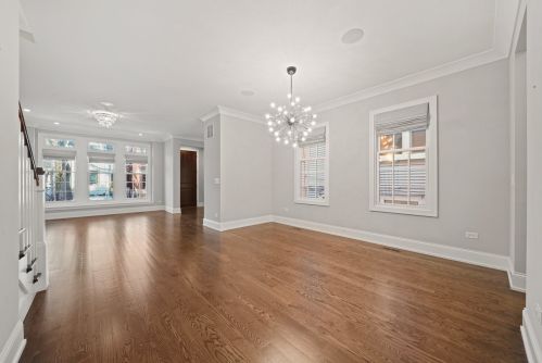 3417 Bell Ave, Chicago IL 60622-3033 exterior