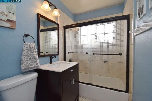 1134 Crowe Pl, Concord CA 94518-1713 exterior