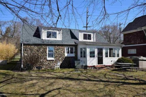 3915 Pointe Tremble Rd, Algonac MI  48001-4651 exterior