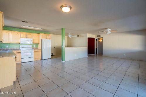 3232 Emile Zola Ave, Phoenix AZ  85032-6119 exterior