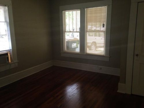 300 Ridgewood Ave, Gainesville GA 30501-3131 exterior