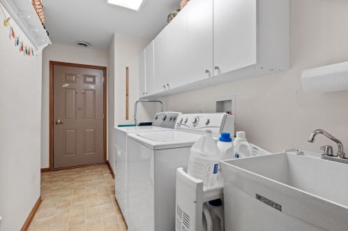 2411 Par Four Ct, Joliet IL 60436-1074 exterior