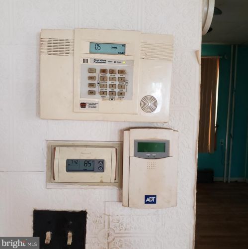 4502 Magee, Philadelphia PA 19135-2730 exterior