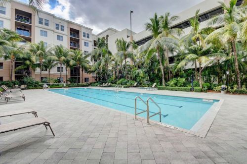 1362 Piazza Pitti, Boynton Beach FL 33426-8272 exterior