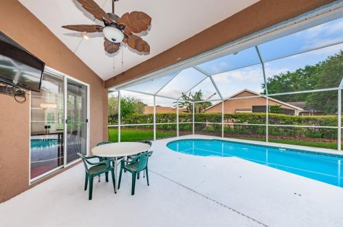 10320 Millport Dr, Tampa FL  33626-1706 exterior