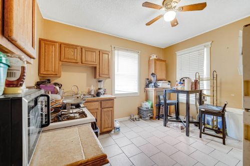 8956 Aberdeen St, Chicago IL 60620-3547 exterior