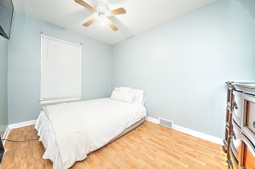 1839 14 Ave, Broadview IL 60155-3136 exterior