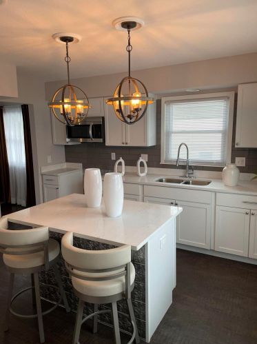 6667 80, Milwaukee WI 53223-5564 exterior