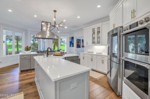 61 Manchester Ct, Bluffton SC 29910-7455 exterior