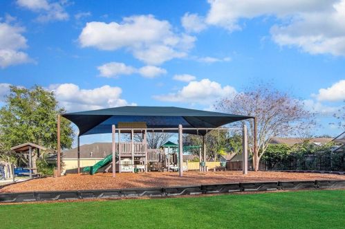 12219 Bishopsford Dr, Tampa FL 33626-1317 exterior