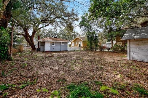 309 Crest Ave, Tampa FL 33614-6709 exterior