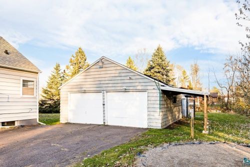 4896 1 Ave, Duluth MN 55803-1361 exterior