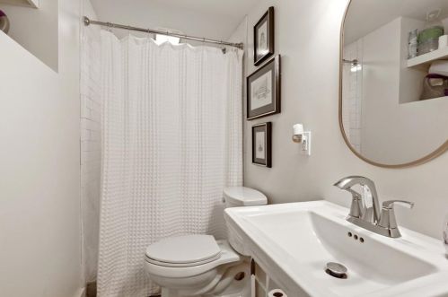 1007 Eulalia Rd, Atlanta GA 30319-1307 exterior