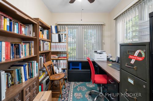 942 Innes St, Grand Rapids MI 49503-3519 exterior