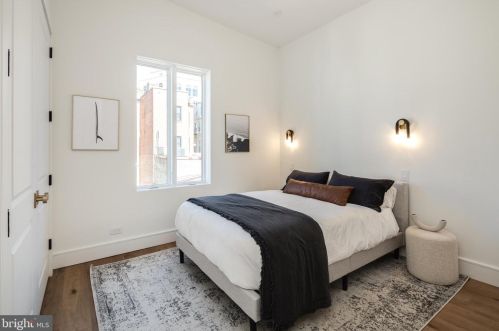 2013 Q St, Washington DC 20002-2373 exterior