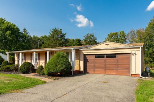 151 Rothenburgh Rd, Poughkeepsie NY 12603-3281 exterior