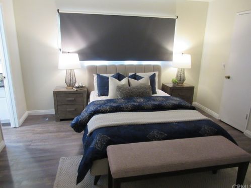 15561 Boleyn Cir, Tustin CA 92780-4215 exterior