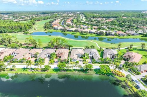 6790 Canwick Cove Cir, Naples FL 34113-3207 exterior