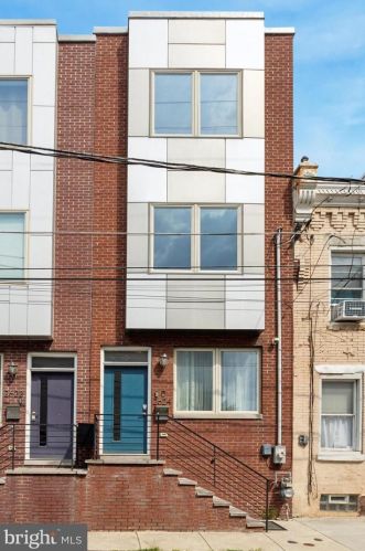 2624 Collins St, Philadelphia PA 19134-3709 exterior