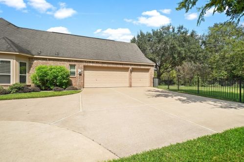 4418 Oxbow Cir, Fulshear TX 77441-4534 exterior