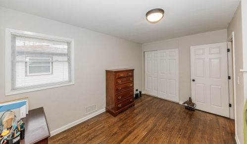 7007 41st St, Milwaukee WI  53209-2232 exterior